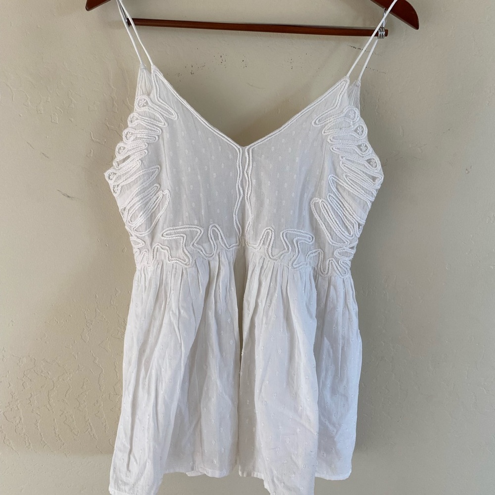 Top. ( embroidery top)